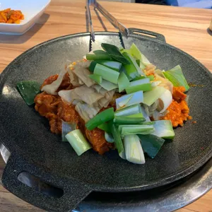 오월돼지 사진
