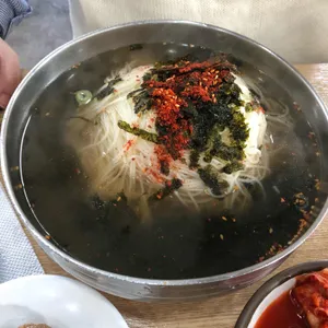 장터 원조국수집 리뷰 사진