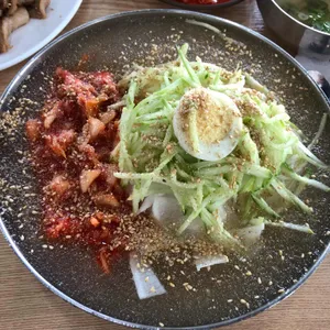 장터 원조국수집 리뷰 사진