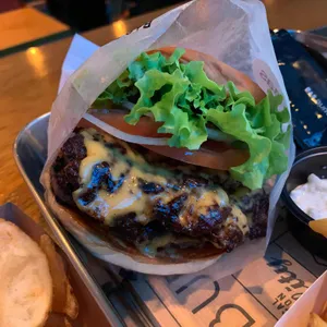 바스버거 리뷰 사진