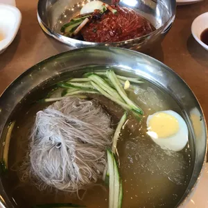 함흥에겨울냉면 리뷰 사진