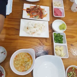 맘모스회센타27호 사진
