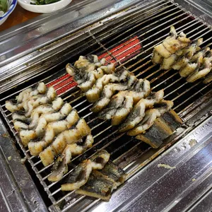 암사민물장어 사진