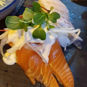 창작일식 엔 사진