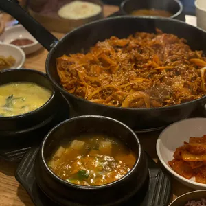 딸부자네불백 사진