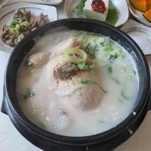 개성삼계탕 사진
