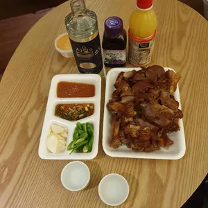 평촌맛왕족발 사진