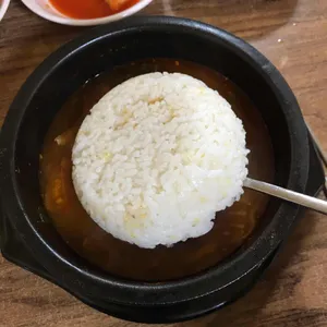 한우장터국밥 사진