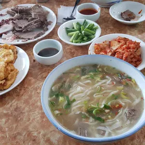 명륜 손칼국수 사진