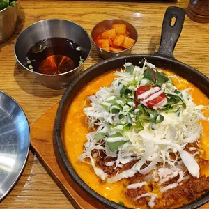 홍익돈까스 사진
