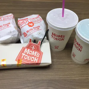 맘스터치 사진