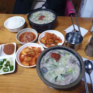 명산식당 리뷰 사진