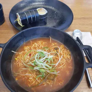 청담동마녀김밥 리뷰 사진
