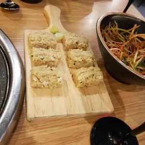 이차돌  사진