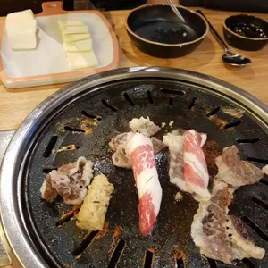이차돌  사진