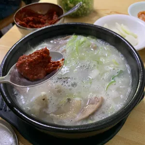 선릉 순대국 사진