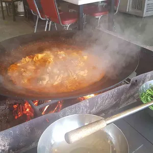 맹이네솥뚜껑요리 사진