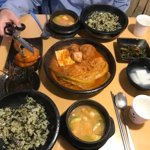 옹달샘 사진