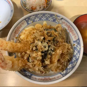 작은도쿄 리뷰 사진