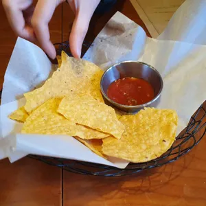 홀썸치킨 사진