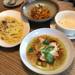 로라 리뷰 사진