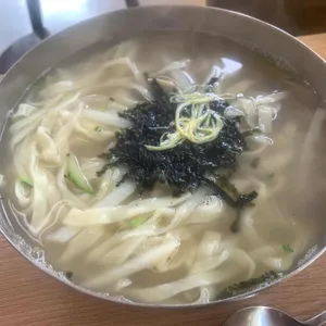 동네방네 손칼국수 사진