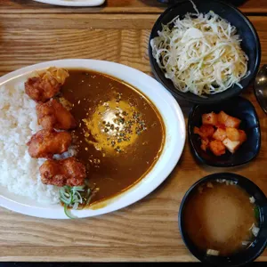 카츠미 사진