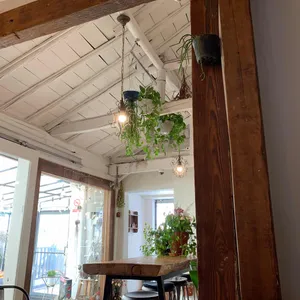 하이드아웃 리뷰 사진