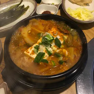 맛찬들 사진