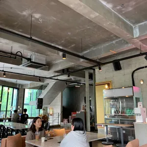 리케리케 라운지 리뷰 사진