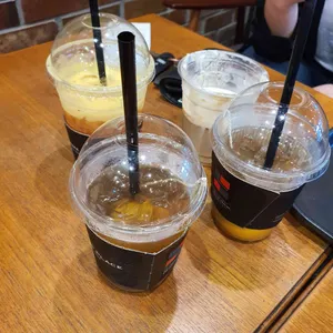 투썸플레이스 인천연수역점 사진