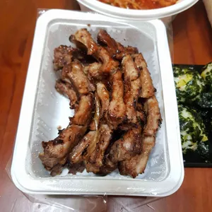 빨간집 사진