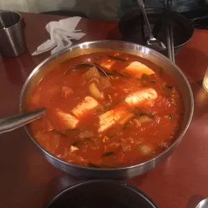 앵춘 사진