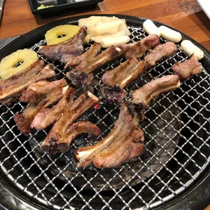 고래등갈비 사진