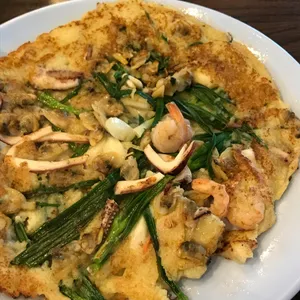 감뿌리바지락손칼국수 사진