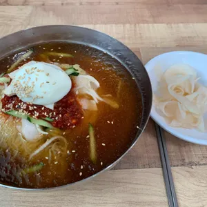 허가네밀면 사진
