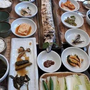 충민정 사진