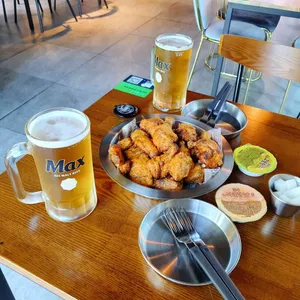 굽네치킨 대표 사진