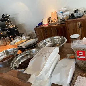 톤블랙로스터스 리뷰 사진