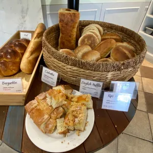 더베이커스테이블 리뷰 사진