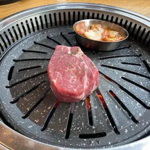 고기밥상 사진