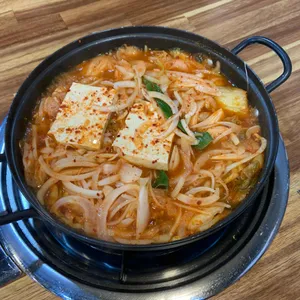 통돼지두루치기 사진