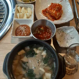 육시락 사진