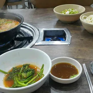 등촌샤브칼국수 사진