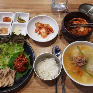 달인명동칼국수보쌈 리뷰 사진