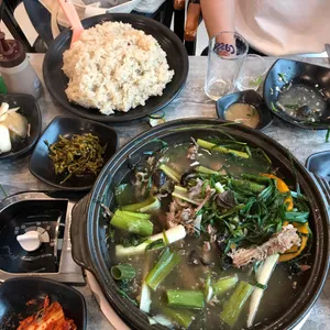 나능이버섯백숙 사진