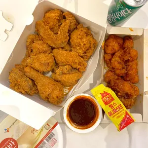맘스터치 사진