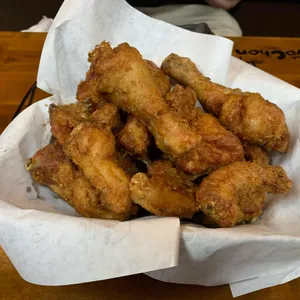 교촌치킨 사진