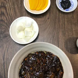 래래원 사진