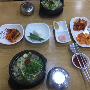 자리봉국밥 사진